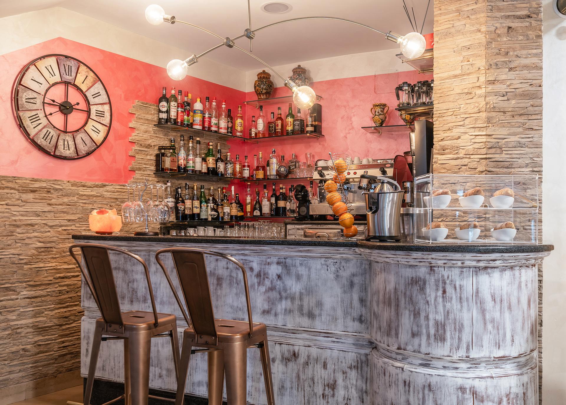 BAR 2
